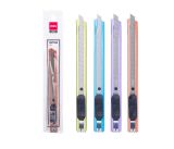 Nůž 135mm odlamovací kovový DELI E2066 mix Nůž 135mm odlamovací kovový DELI E2066 mix