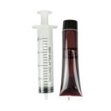 Umělá krev a stříkačka na blistru Umělá krev a stříkačka na blistru
