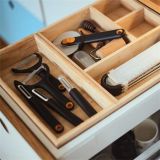 Škrabka na zeleninu Functional Form, otočná čepel, FISKARS 1079960