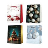 Vánoční dárková taška M - vánoční mix / 18 x 23 cm Vánoční dárková taška M - vánoční mix / 18 x 23 cm