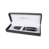 Souprava Aquila - černá Souprava Aquila - černá