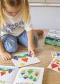 Samolepková hra Vesnice, geometrické tvary, APLI Kids 19432 Samolepková hra Vesnice, geometrické tvary, APLI Kids 19432