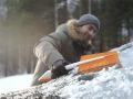 Škrabka na led se smetáčkem do auta SnowXpert, FISKARS