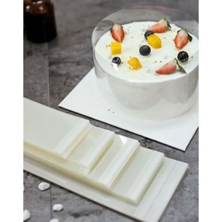 Přířezy na zákusky 60 x 300 cm (1 kg)