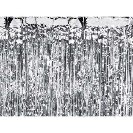 Stříbrný dekorační závěs na dveře 0,9 x 2,5 m