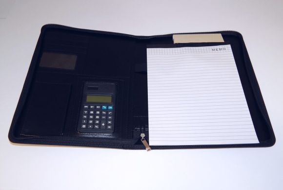 Portfolio A4 černé (EAA2598)