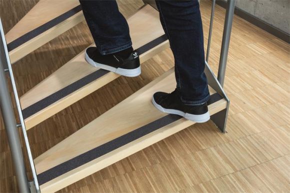 Protiskluzová páska DURALINE GRIP, černá, 5 cm x 15 m, DURABLE 108201 Protiskluzová páska DURALINE GRIP, černá, 5 cm x 15 m, DURABLE 108201