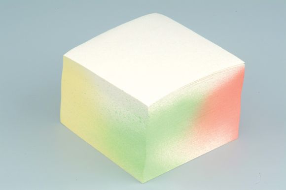 Záznamní kostka barevná - 9 cm x 9 cm x 7 cm / lepená vazba