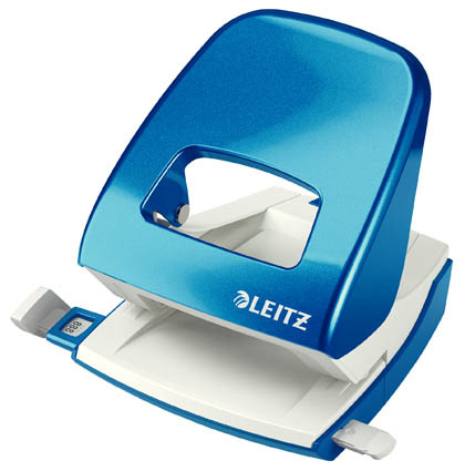 Kancelářský děrovač Leitz NeXXt 5008 / metalická modrá - 30 listů