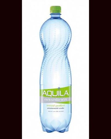 Aquila první voda - jemně perlivá / 1,5 l