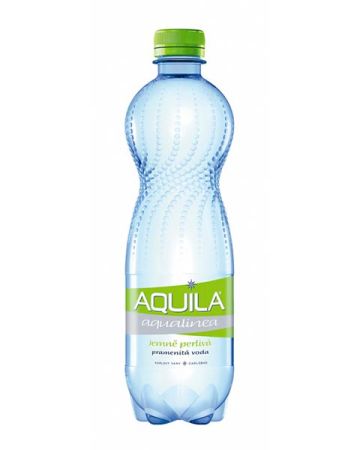 Aquila první voda - jemně perlivá / 0,5 l