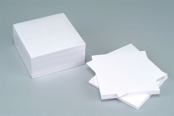 Záznamní kostka bílá - 8,3 cm x 8,3 cm x 7,5 cm / nelepená vazba