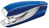Kancelářský sešívač Leitz Nexxt 5502 / modrá - 30 listů