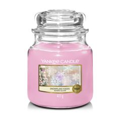 Yankee Candle  Svíčka Yankee Candle - Snowflake Kisses, střední