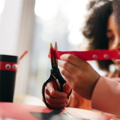 Nůžky, ombré červená, školní, 15 cm, FISKARS 1067853