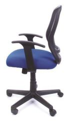 Kancelářská židle Fun, s područkami, modré čalounění, síťované opěradlo, černý podstavec, MAYAH 11