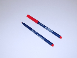 popisovač permanentní 4001 červený CD/DVD